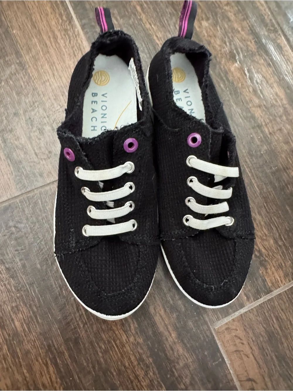 Vionic Pismo Sneaker - Picture 6 of 8
